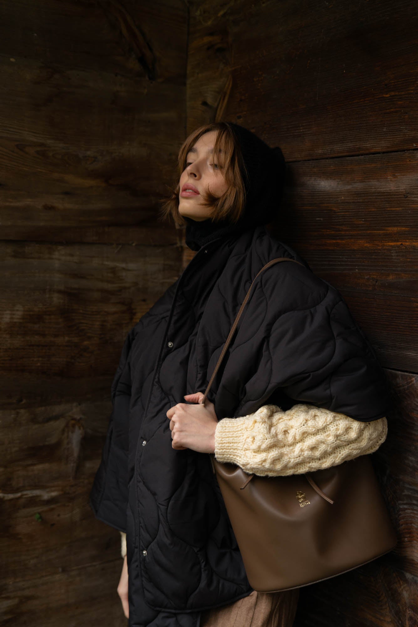 Gotowy Kapturek Woolen Bonnet