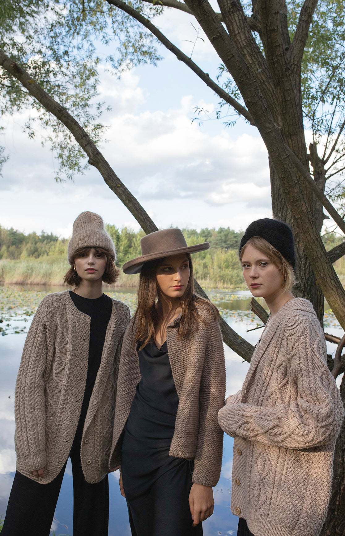Rozpinany Sweter Classic Woolen Cardigan no. 6