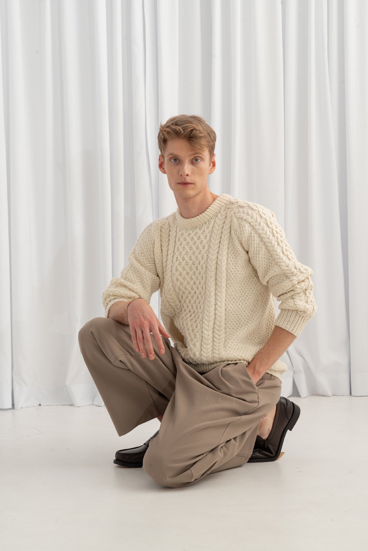 Sweter Cable Knit Unisex
