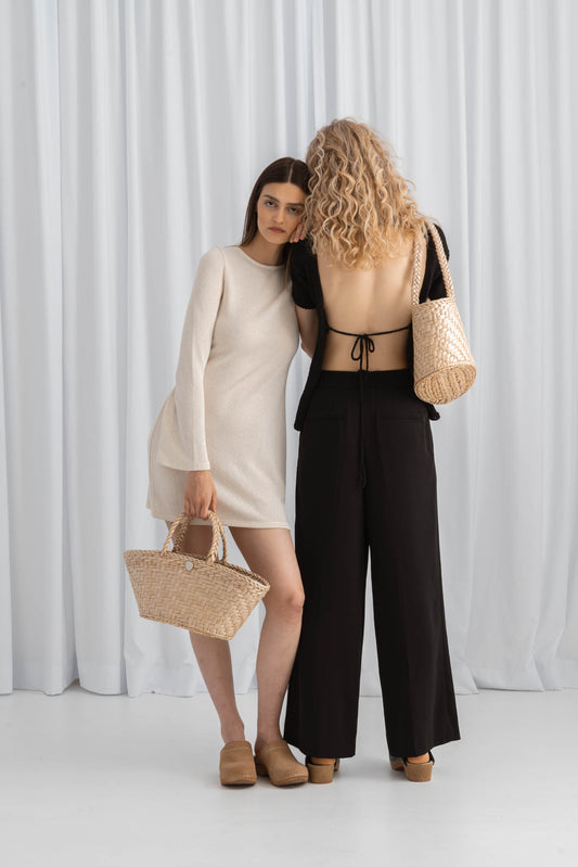 Backless T-shirt