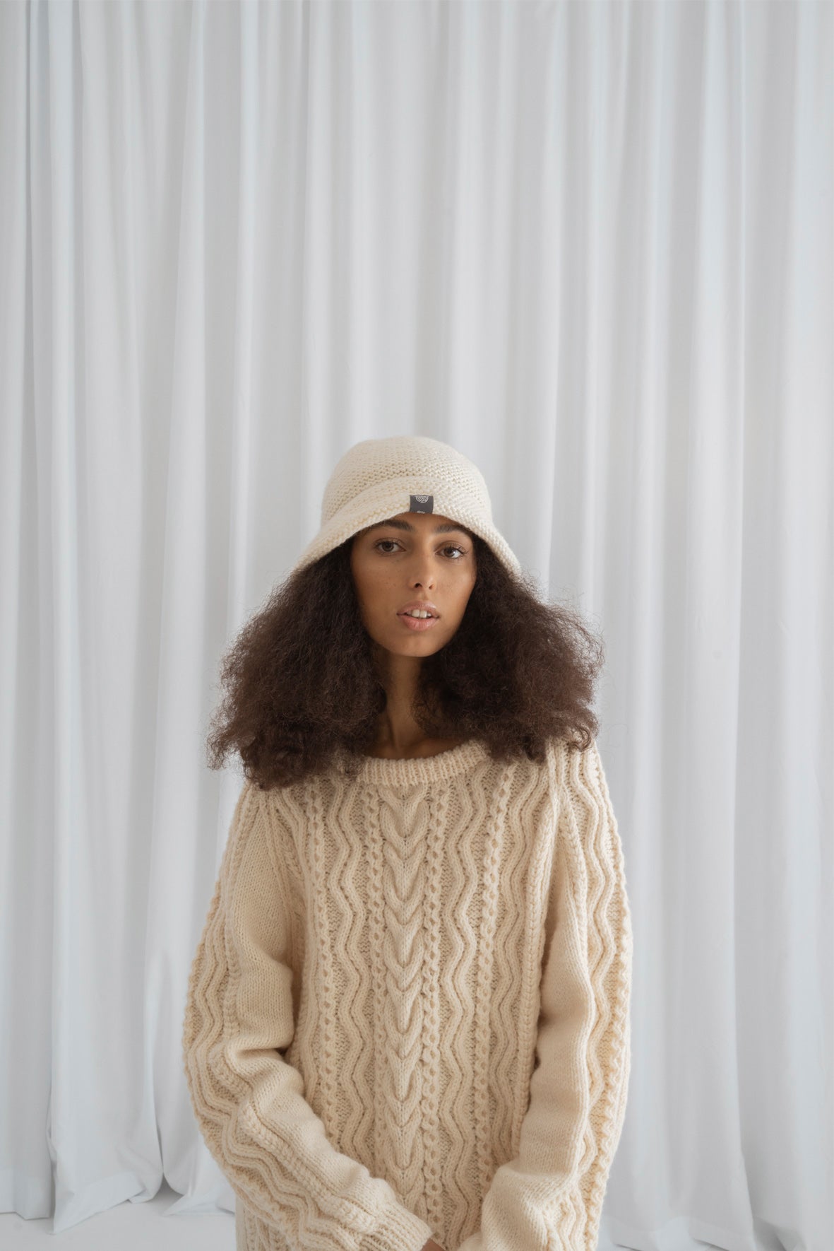 Classic Cable Knit Sweater no.2