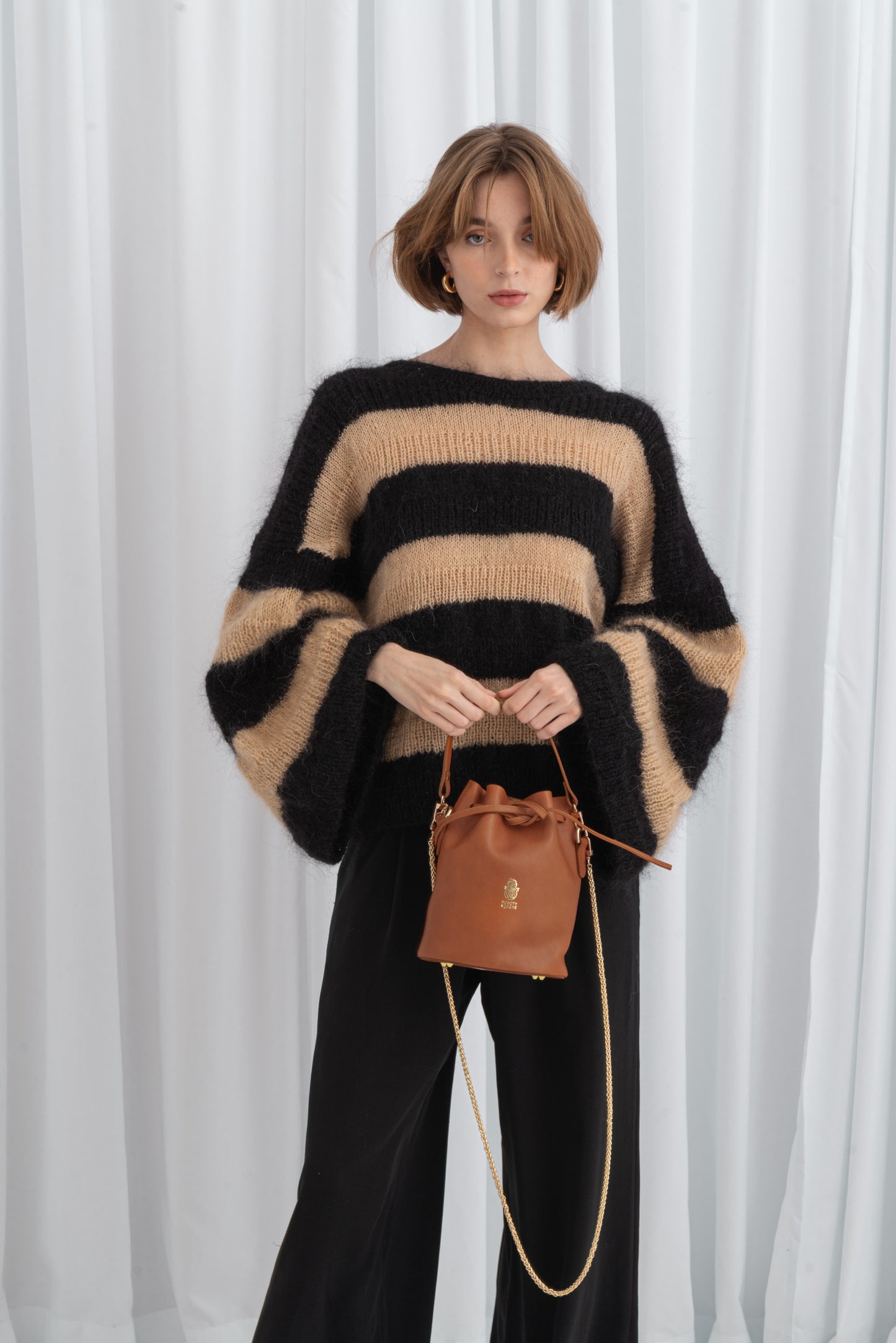 Maria the Leather Bucket Bag