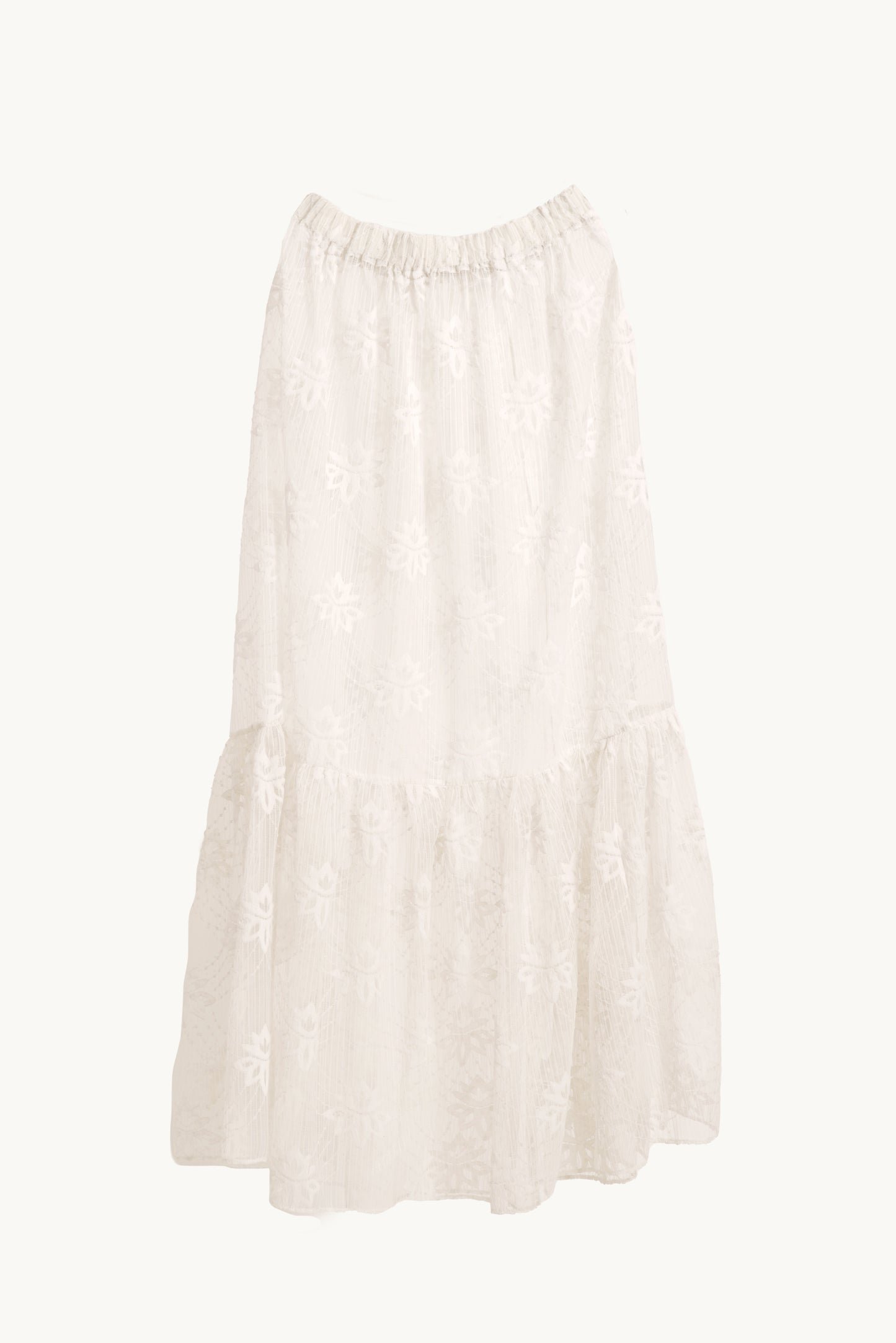 Lace skirt with ruffles