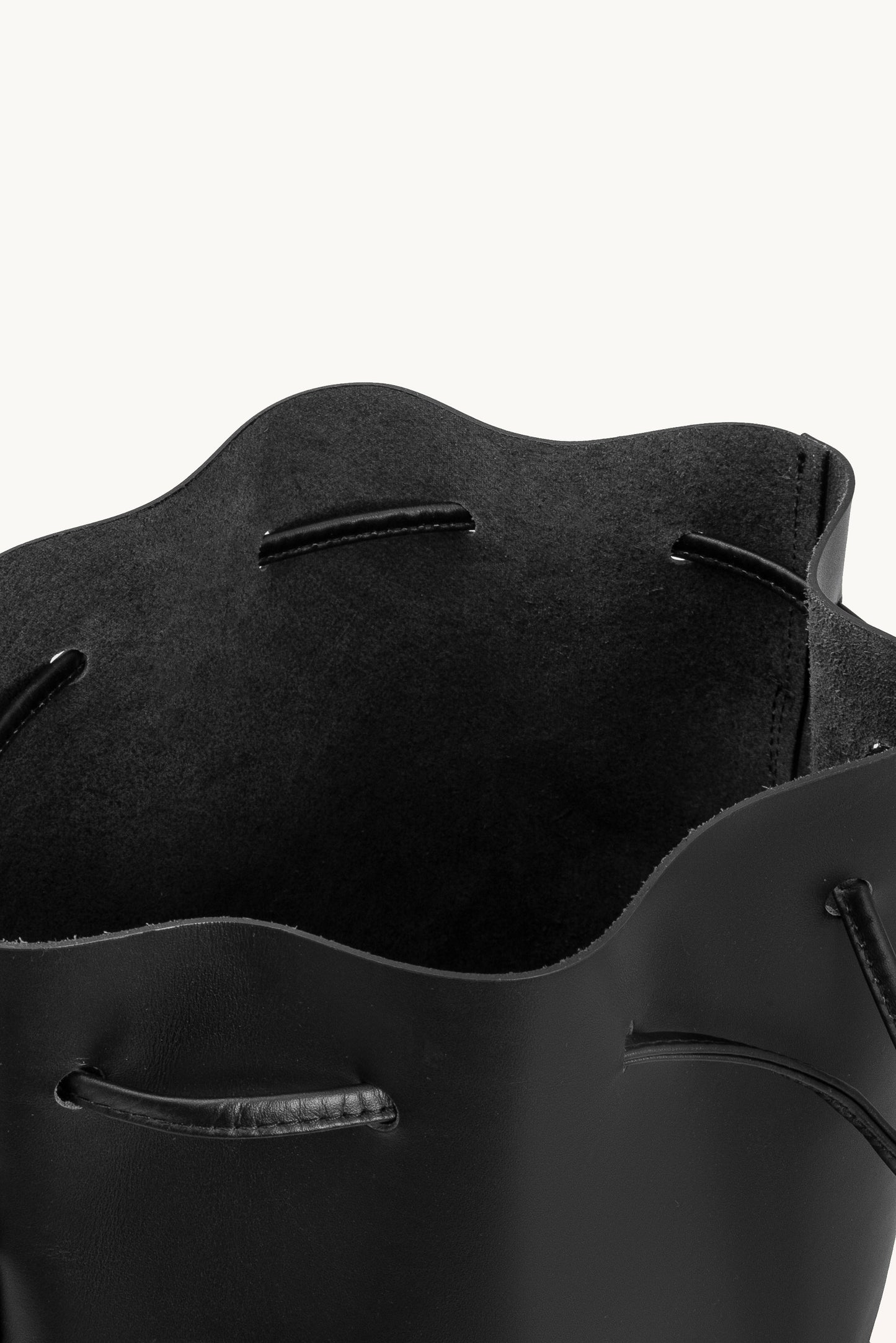 Leather Bucket Bag Marianna