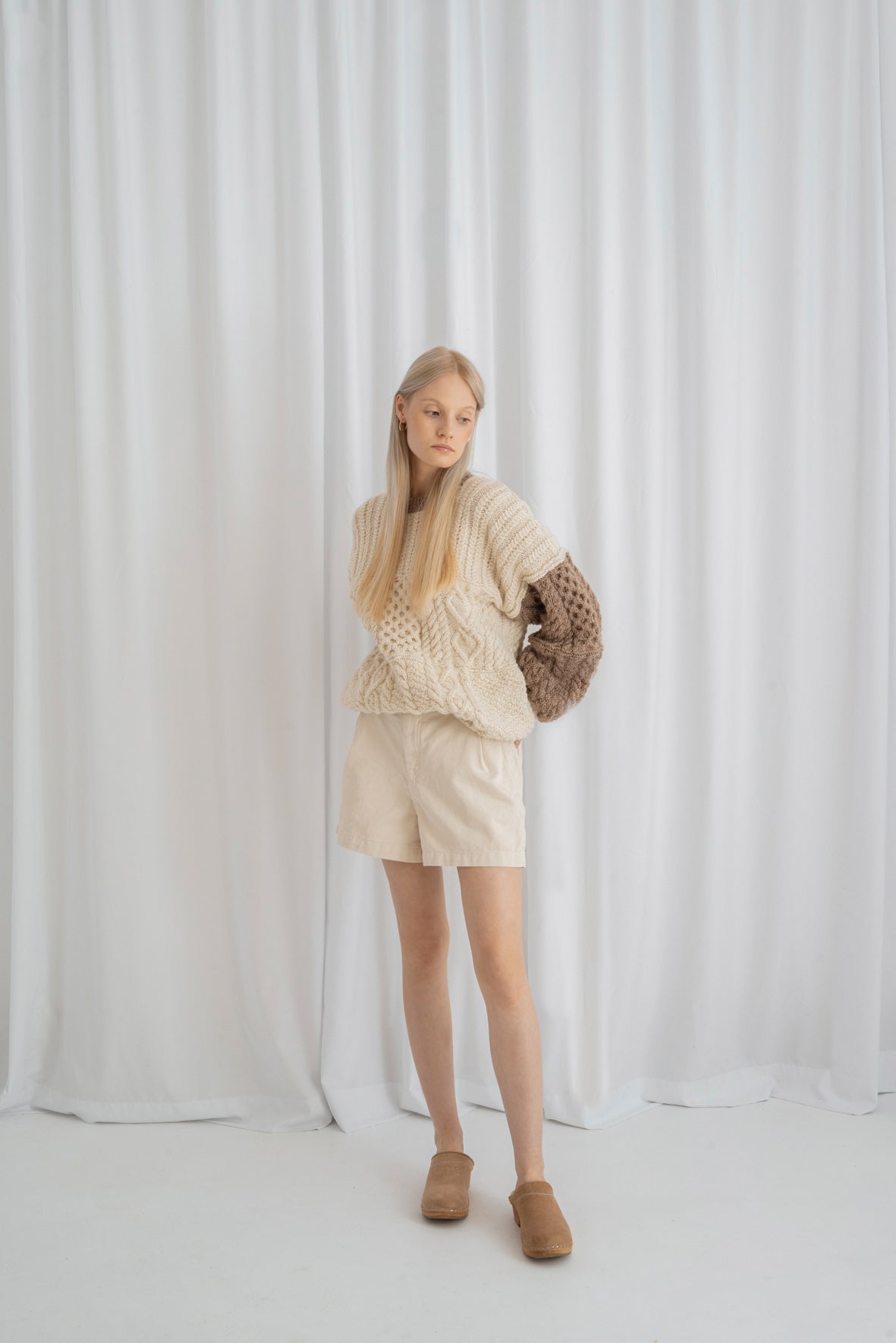 Beige Wood O'Clog