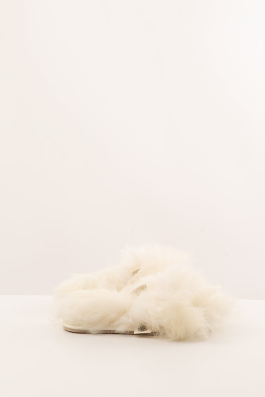 Ready-made Woolen Slippers no. 2