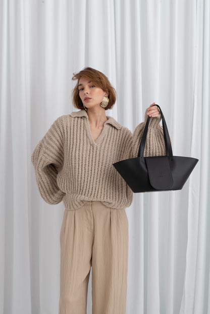 Miss O'Leather Baguette