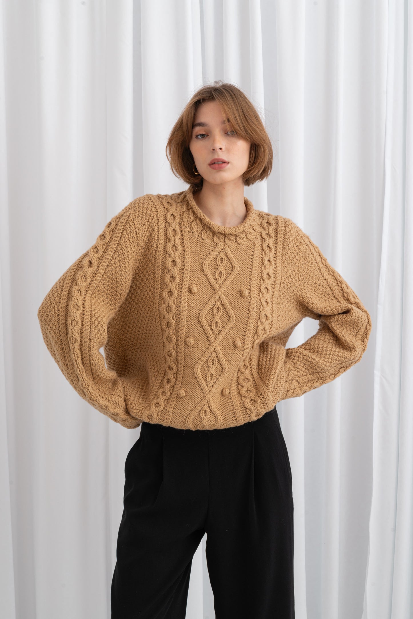 Classic Cableknit Sweater no.2